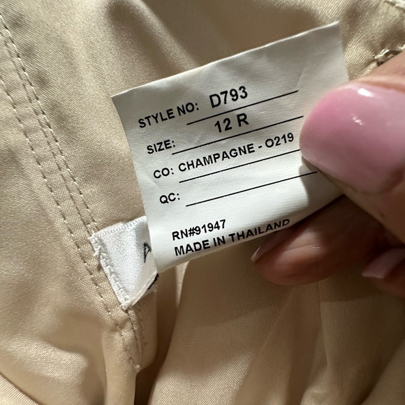 ALFRED SUNG D793 DRESS SATIN TWILL CHAMPAGNE Sz 12 NEW NWT OFF SHOULDER GOWN - Picture 6 of 7